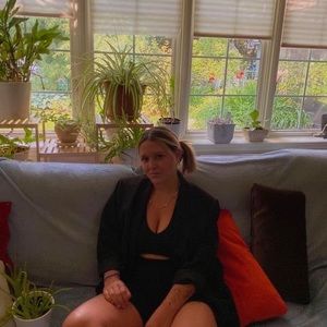 Meet your Posher, Megan